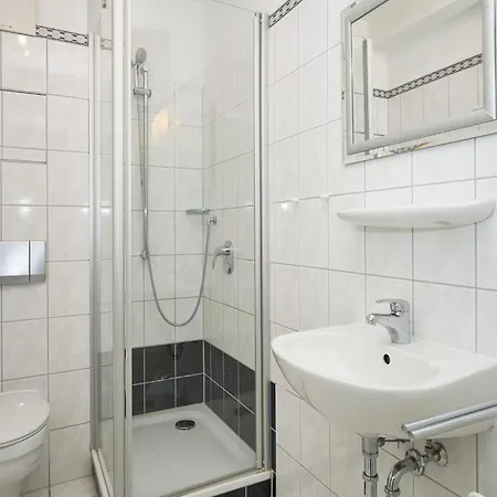 Lejlighed Schoene Fuer 4 Personen Ostseenah In *
