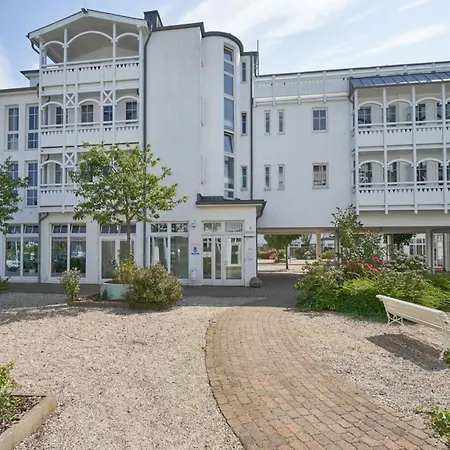 Schoene Fuer 4 Personen Ostseenah In Sellin (Rugen)
