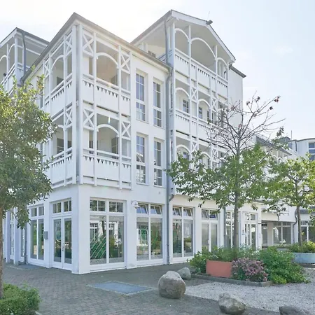 Schoene Fuer 4 Personen Ostseenah In Sellin (Rugen)